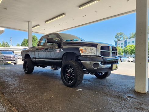 Used 2007 Dodge Ram 2500 Truck SLT w/ Trailer Tow Group AWD/4WD image 7