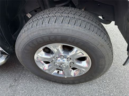 Used 2026 RAM 2500 Big Horn AWD/4WD image 9