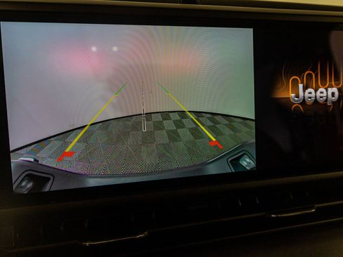 New 2025 Jeep Gladiator Sport image 24