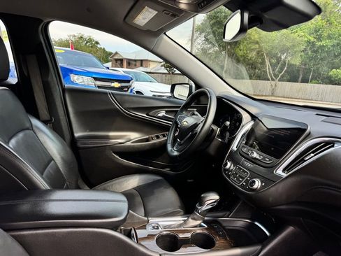 Used 2024 Chevrolet Malibu LT FWD image 29