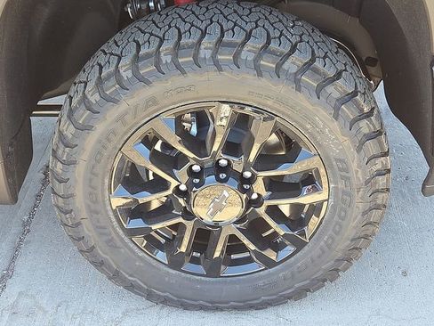 New 2026 Chevrolet Silverado 2500 LTZ w/ Trail Boss Package AWD/4WD image 6