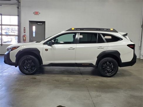 Certified 2023 Subaru Outback Wilderness image 7
