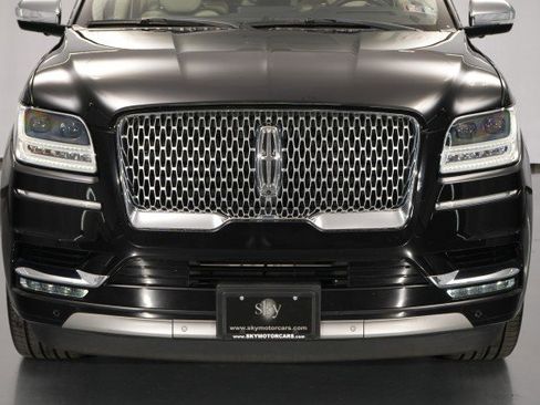 Used 2019 Lincoln Navigator Black Label image 5