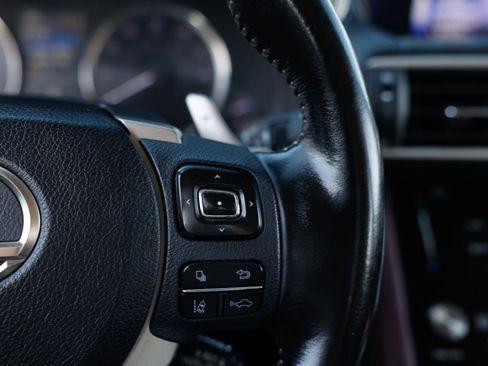 Used 2017 Lexus IS 200t image 32