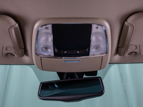 Used 2012 Chrysler 300 Limited RWD image 26