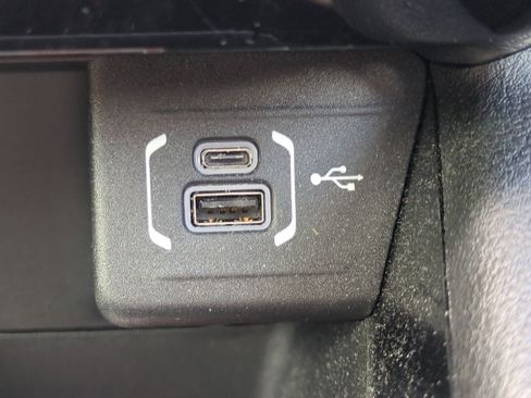 Certified 2023 Jeep Compass Limited w/ Elite Group image 23