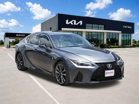 Used 2022 Lexus IS 350 F Sport w/ Accessory Package RWD image 3