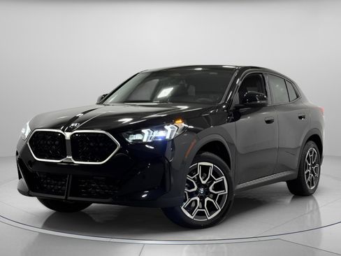 New 2026 BMW X2 xDrive28i w/ Technology Package image 2