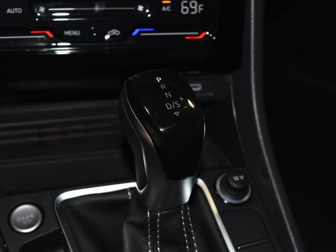 New 2026 Volkswagen Jetta SEL FWD image 15