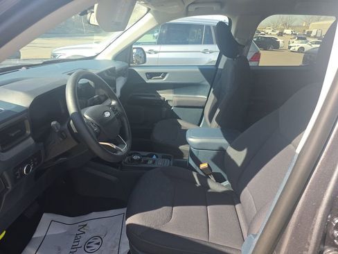 Used 2025 Ford Maverick XL w/ Equipment Group 101A image 7