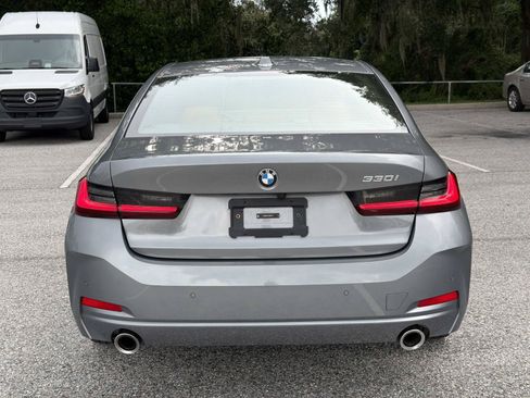 Used 2023 BMW 330i Sedan w/ Premium Package RWD image 5