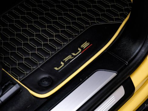 Used 2021 Lamborghini Urus image 59