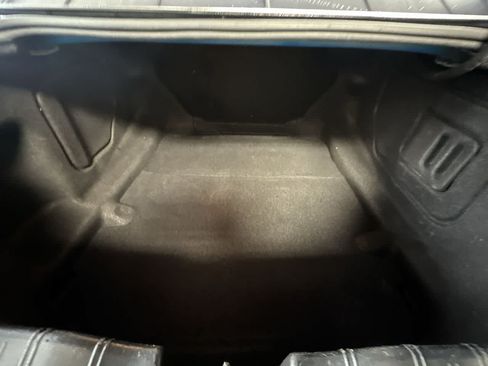 Used 2018 Chevrolet Camaro LT RWD image 25