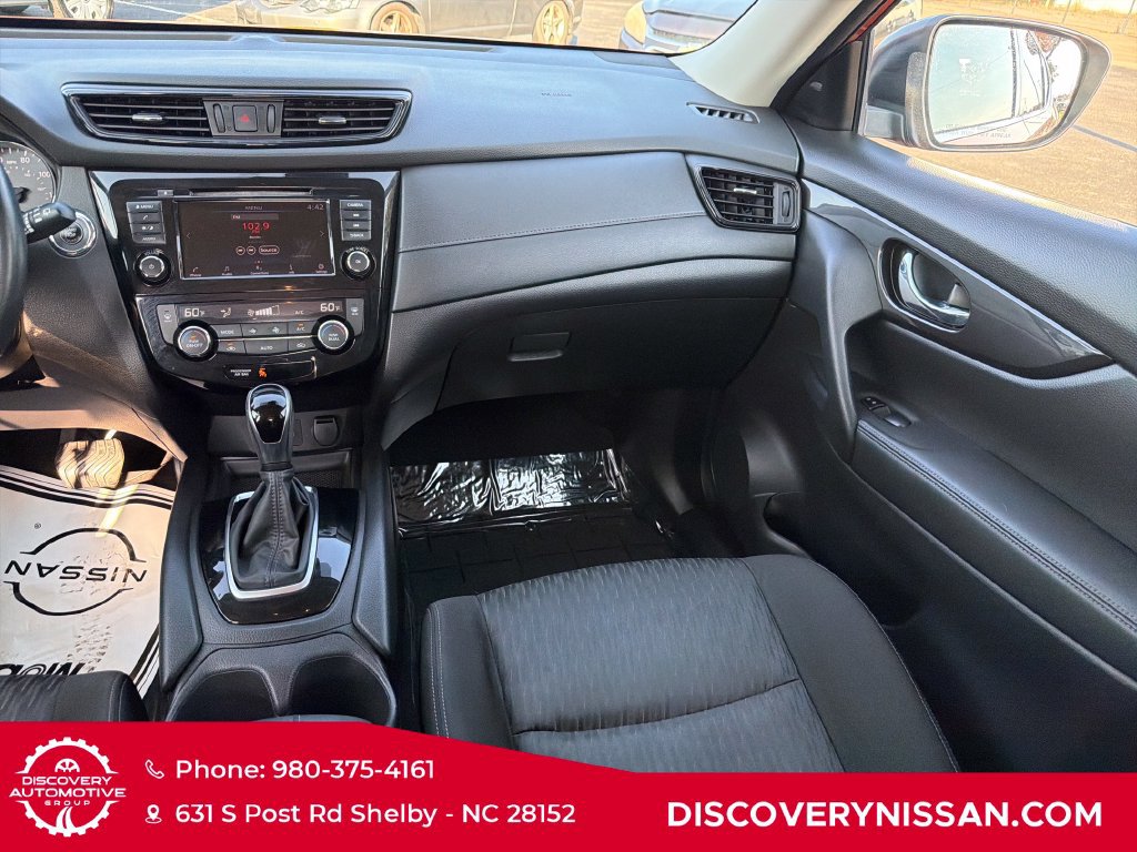 Certified 2019 Nissan Rogue SV FWD image 36