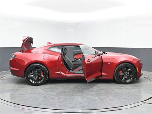 Used 2024 Chevrolet Camaro SS image 50