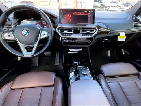 Used 2024 BMW X3 sDrive30i w/ Premium Package image 16