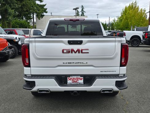 Used 2024 GMC Sierra 1500 Denali w/ Denali Reserve Package AWD/4WD image 6