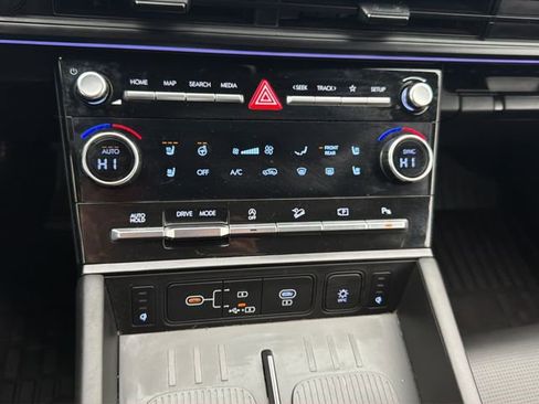 Used 2024 Hyundai Santa Fe Calligraphy image 27