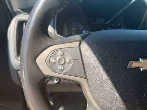 Used 2016 Chevrolet Colorado Z71 AWD/4WD image 16