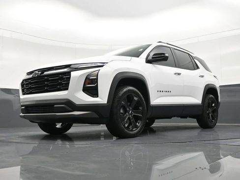 Used 2026 Chevrolet Equinox LT w/ Midnight Edition image 25