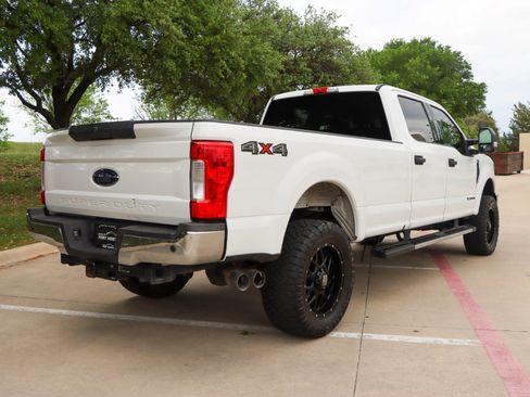 Used 2017 Ford F350 XLT w/ XLT Value Package AWD/4WD image 7