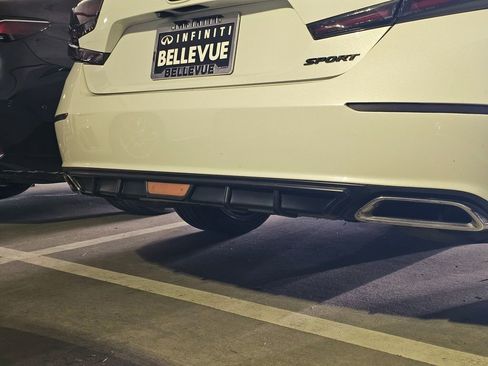 Used 2019 Honda Accord Sport image 2