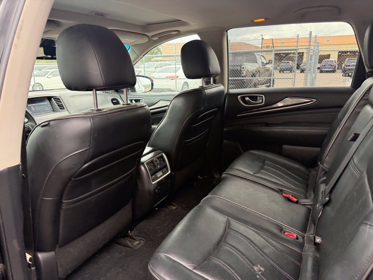 Used 2014 INFINITI QX60 FWD w/ Premium Plus Package image 11