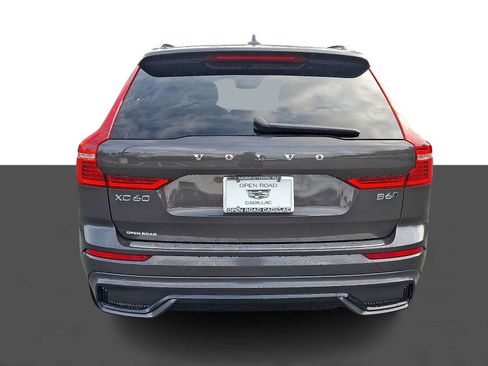 Used 2023 Volvo XC60 B6 Ultimate w/ Protection Package Premier AWD/4WD image 5