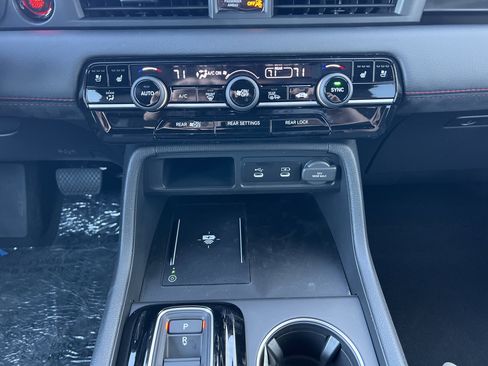 New 2026 Honda Pilot Black Edition image 16