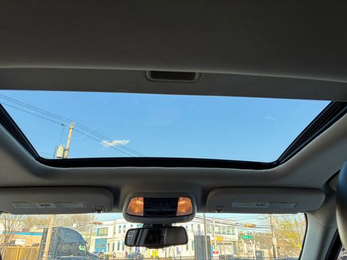 Used 2015 Dodge Durango Limited image 28