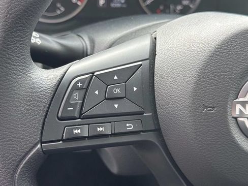 Used 2025 Nissan Sentra S FWD image 24