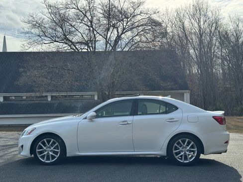 Used 2012 Lexus IS 250 image 4