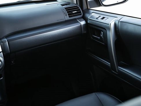 Used 2024 Toyota 4Runner SR5 Premium image 30