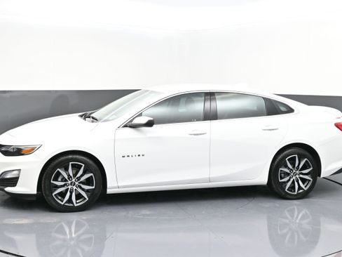 Used 2024 Chevrolet Malibu RS image 4