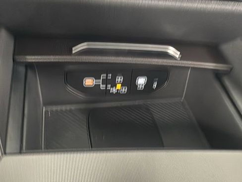 New 2026 Kia Sportage EX w/ EX Panoramic Sunroof Package image 28