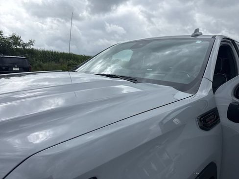 Certified 2025 GMC Sierra 1500 AT4X AWD/4WD image 37