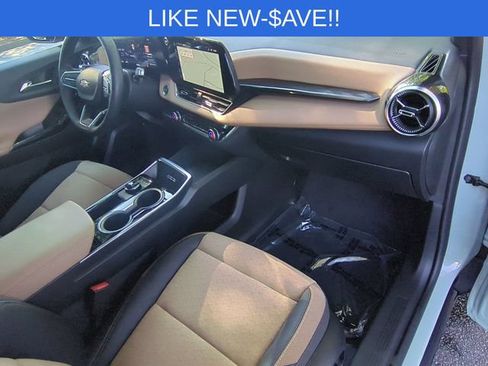 Used 2026 Chevrolet Equinox ACTIV w/ Convenience Package III AWD/4WD image 37