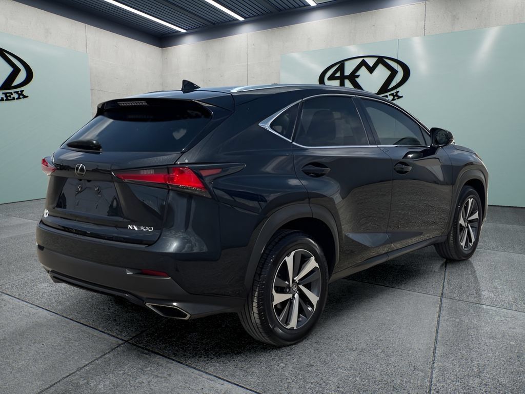 Used 2018 Lexus NX 300 FWD w/ Premium Package image 3