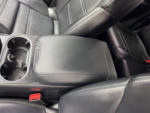 Used 2021 Porsche Cayenne Coupe image 66