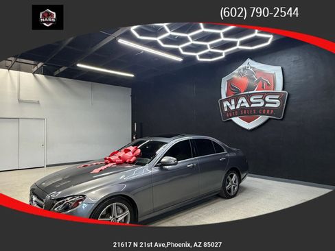 Used 2019 Mercedes-Benz E 300 image 1