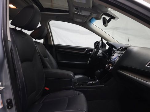Used 2018 Subaru Legacy 2.5i Limited image 10