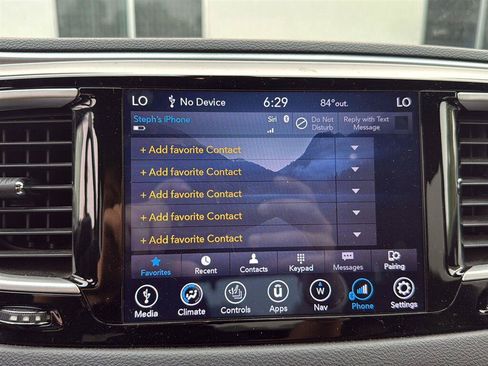 Used 2020 Chrysler Pacifica Touring-L w/ S Appearance Package FWD image 6