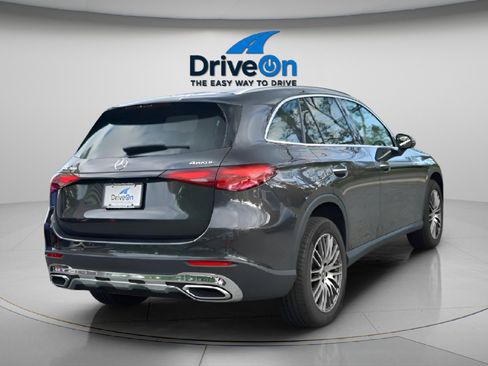 Used 2024 Mercedes-Benz GLC 300 4MATIC image 6