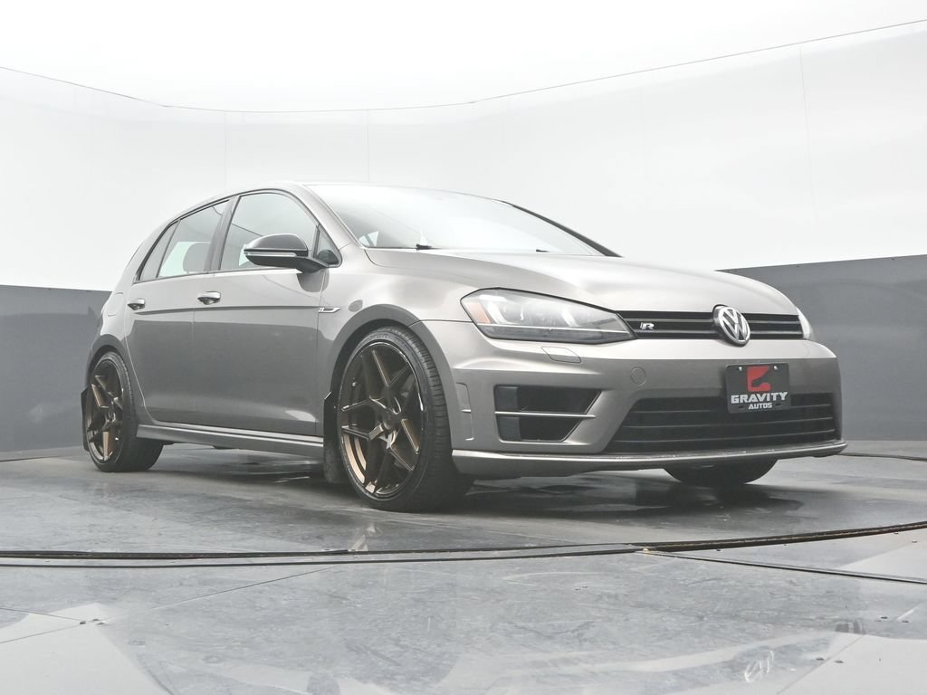 Used 2017 Volkswagen Golf R 4-Door AWD/4WD image 27