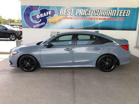 Used 2023 Honda Civic Sport image 5