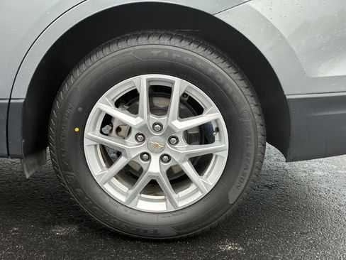 Used 2024 Chevrolet Equinox LT AWD/4WD image 10