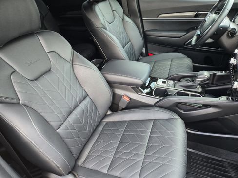 Used 2025 Kia Telluride SX X-Line AWD/4WD image 10