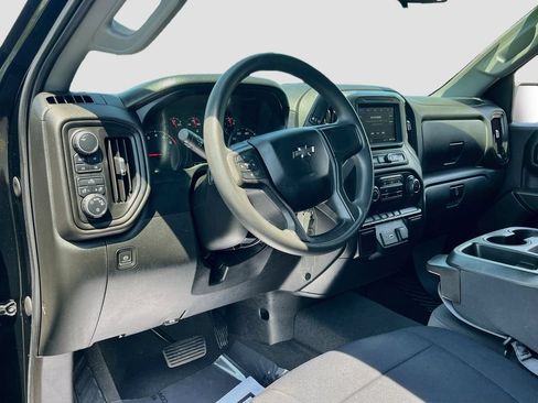 Used 2021 Chevrolet Silverado 1500 Custom Trail Boss AWD/4WD image 9