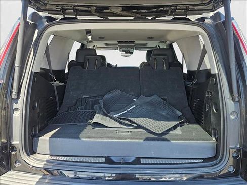 Used 2020 Cadillac Escalade Premium Luxury w/ LPO, Radiant Package image 6