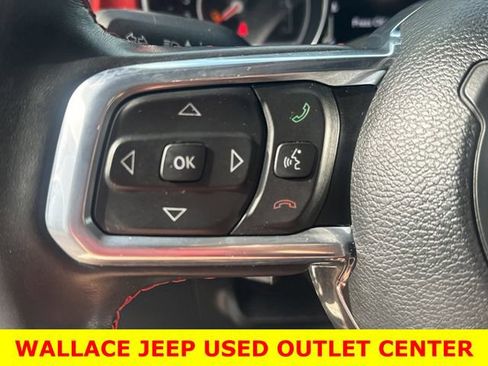 Used 2022 Jeep Gladiator Rubicon w/ LED Lighting Group AWD/4WD image 21